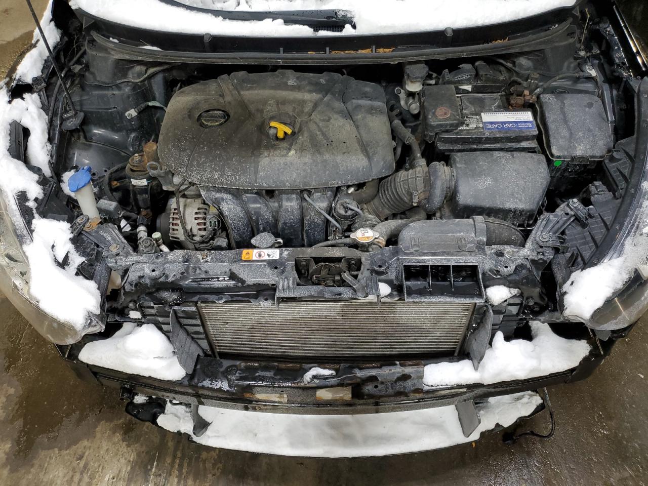 2014 Hyundai Elantra - Image 11