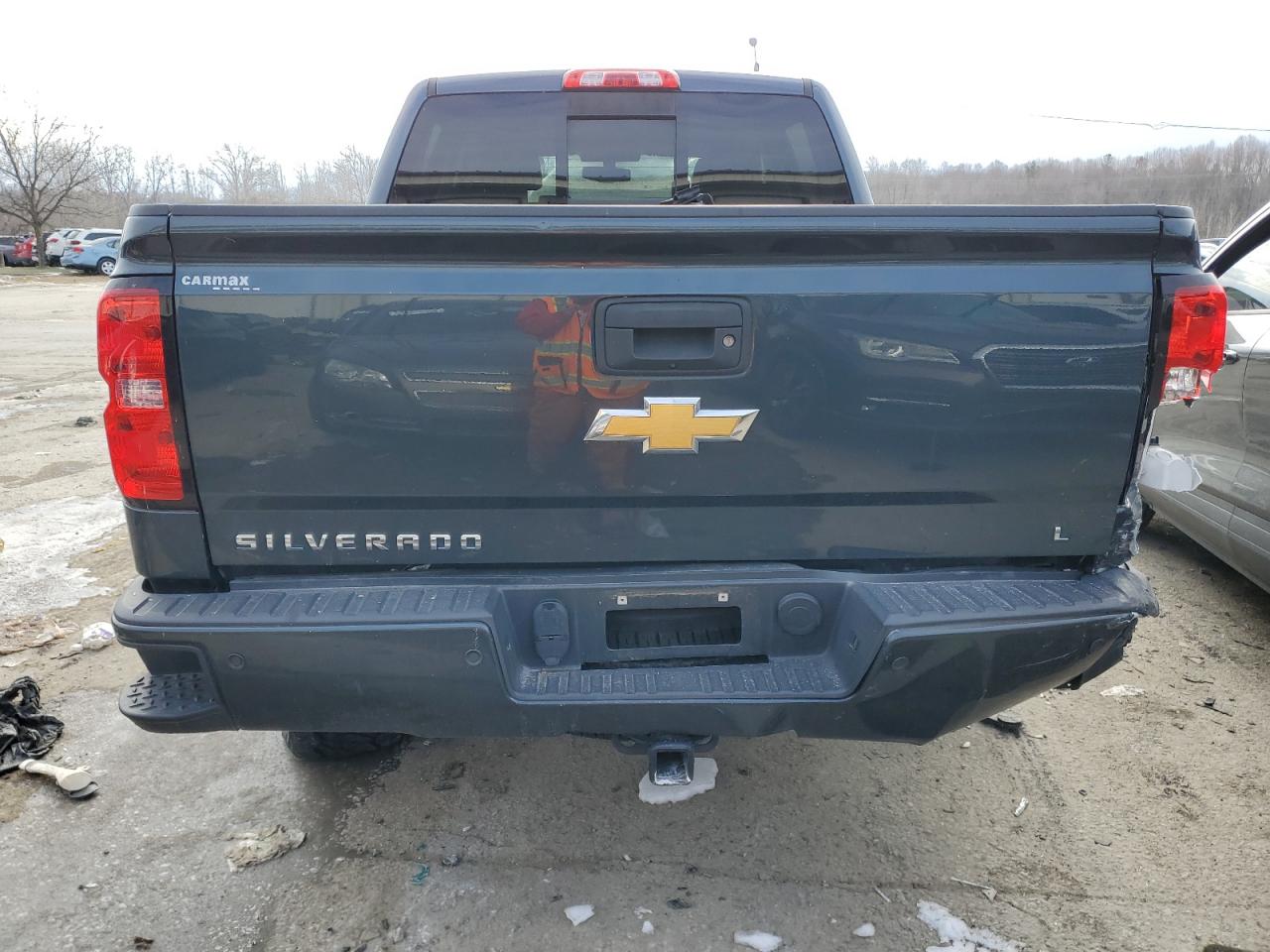 2017 Chevrolet Silverado - Image 6