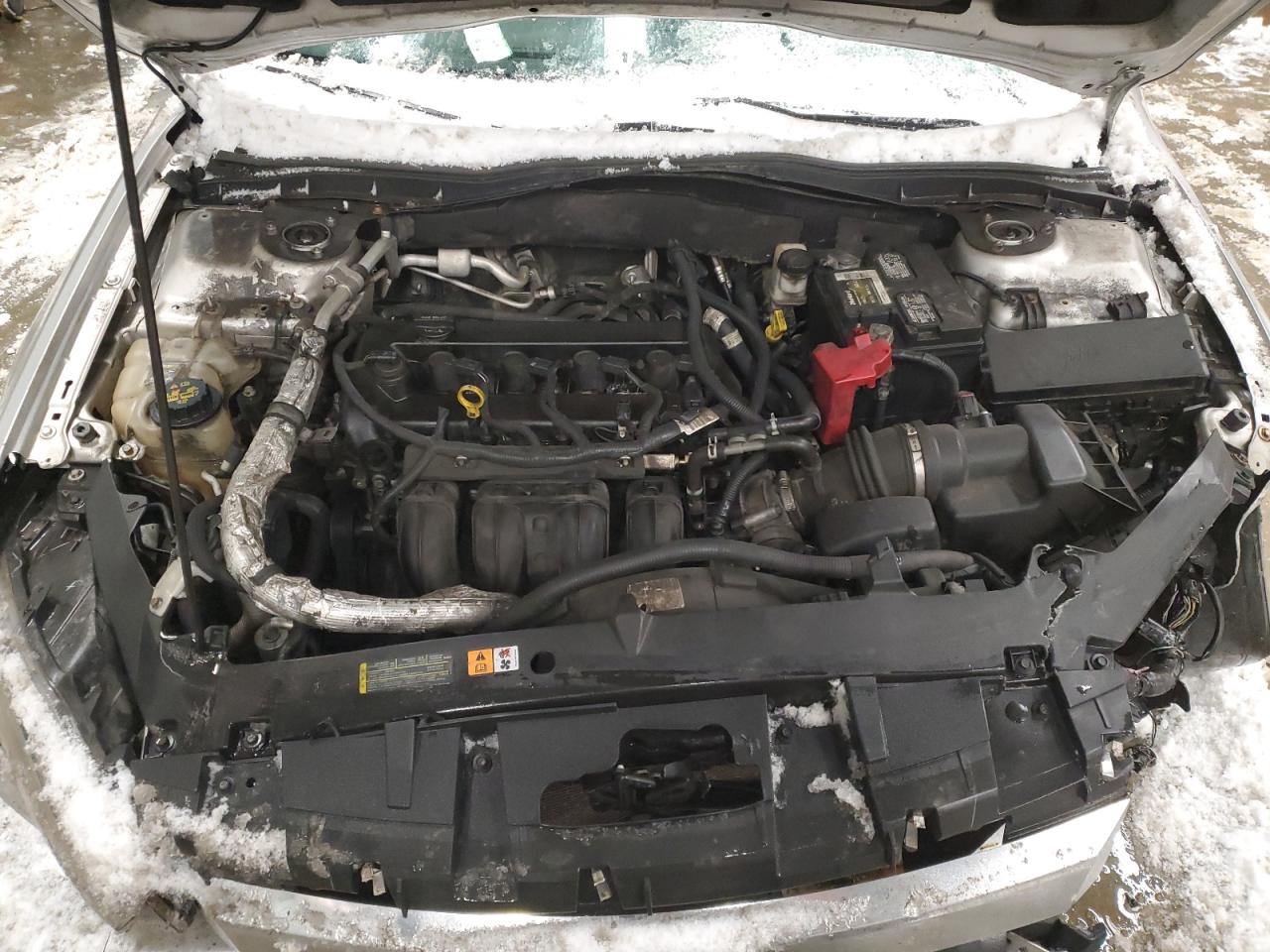 2012 Ford Fusion - Image 12