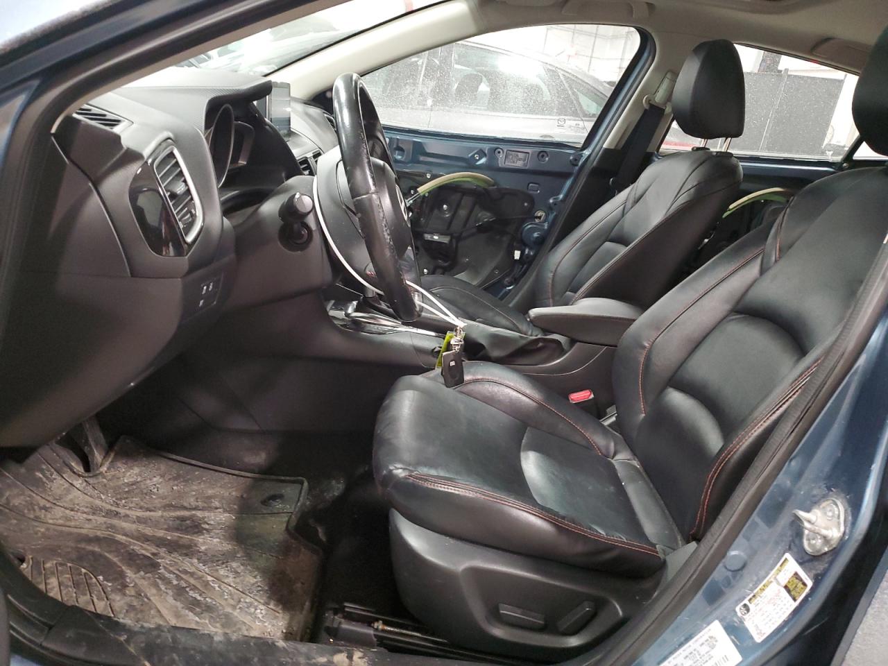 2014 Mazda 3 - Image 7