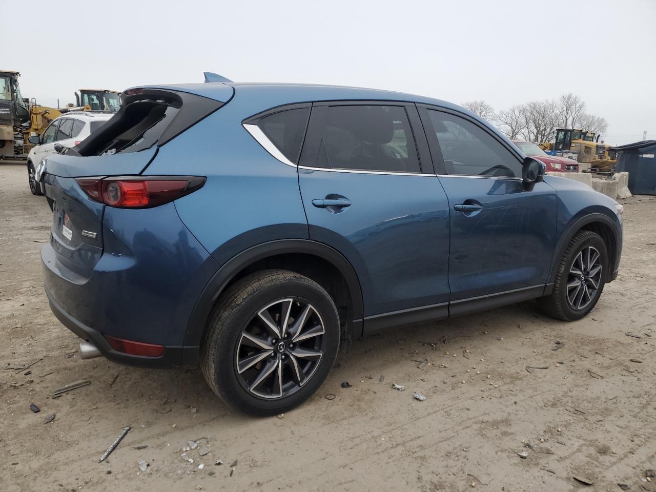 2018 Mazda CX-5 - Image 3