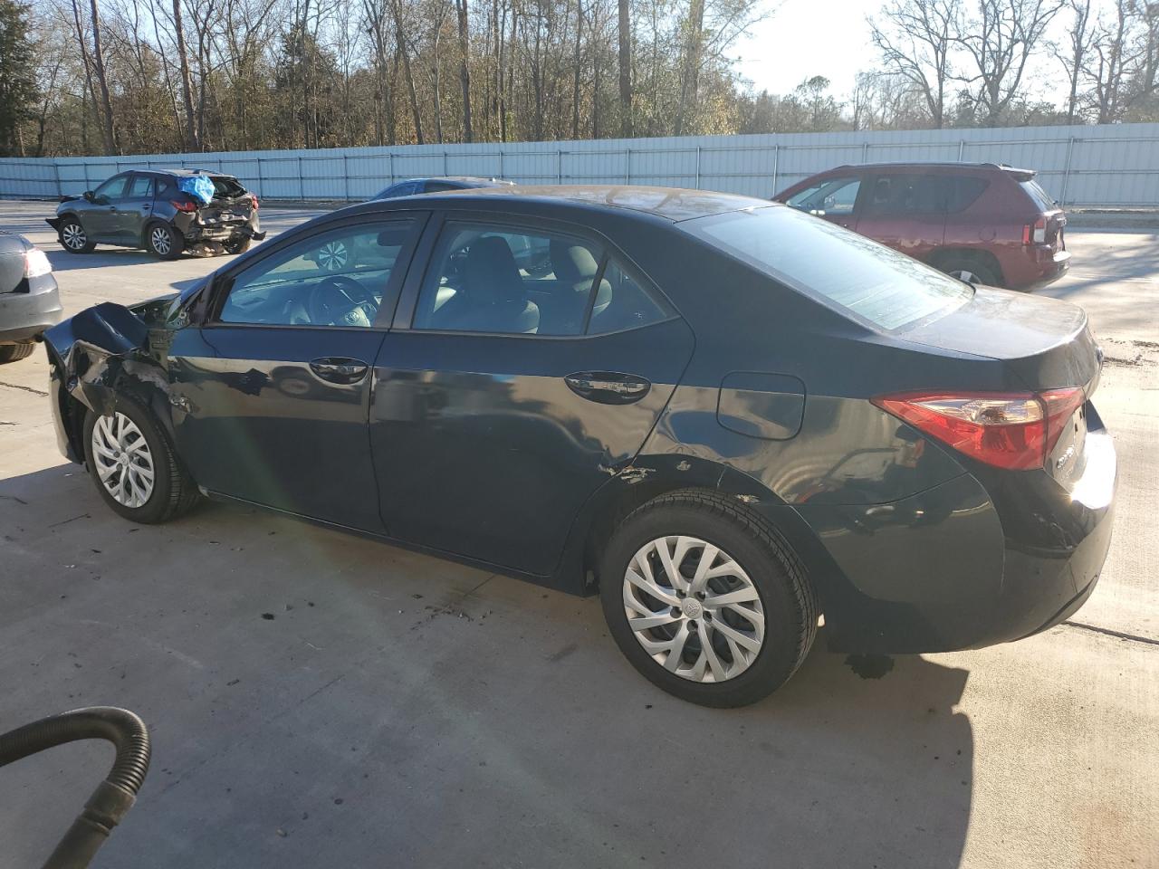 2018 Toyota Corolla - Image 2