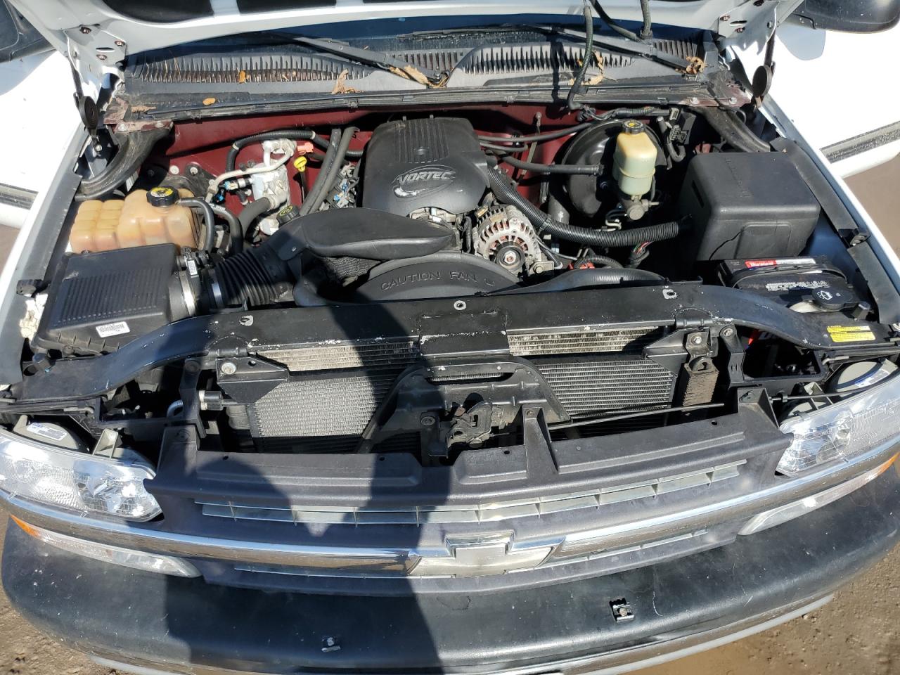 2001 Chevrolet Silverado - Image 11