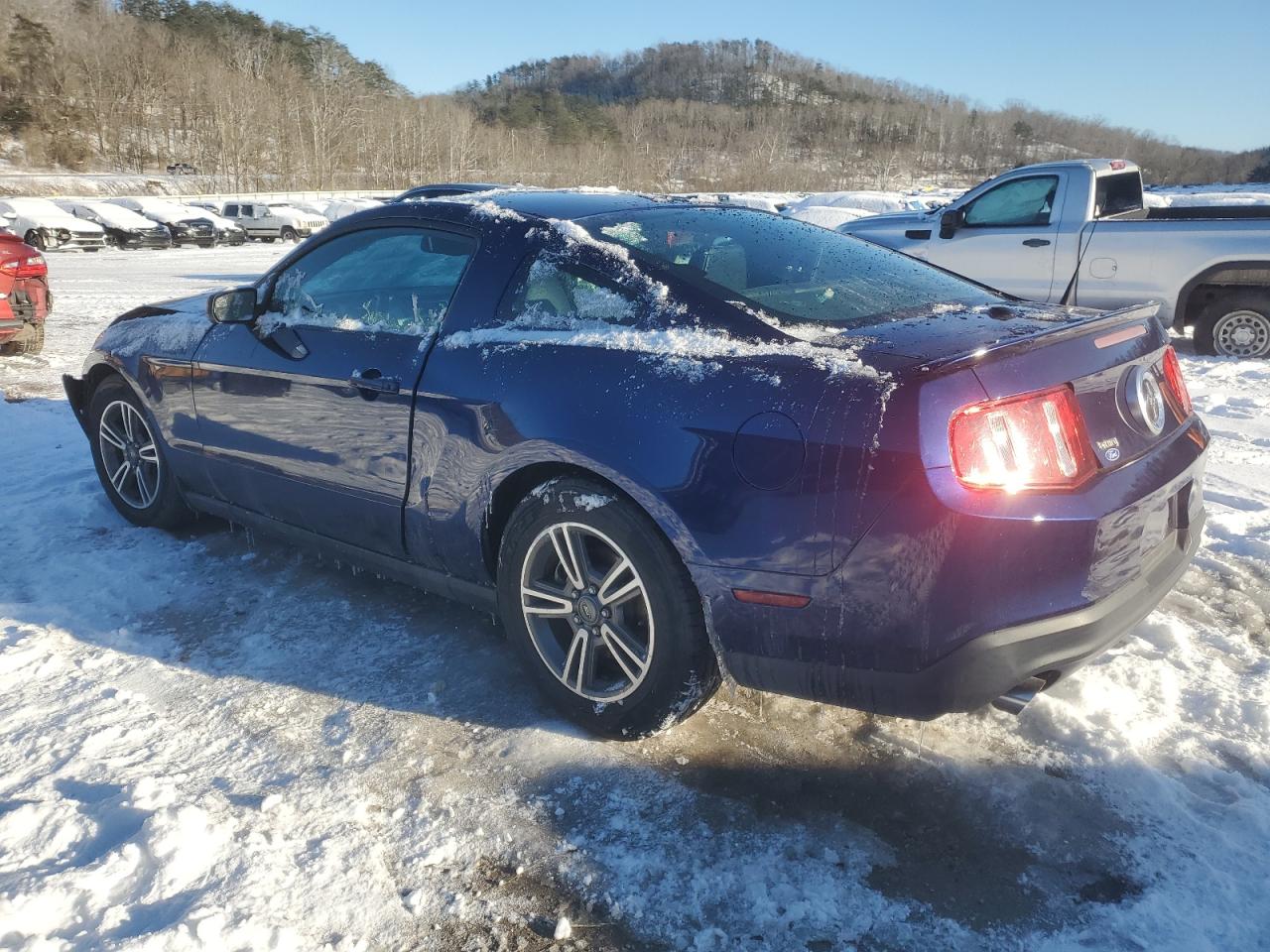 2012 Ford Mustang - Image 2