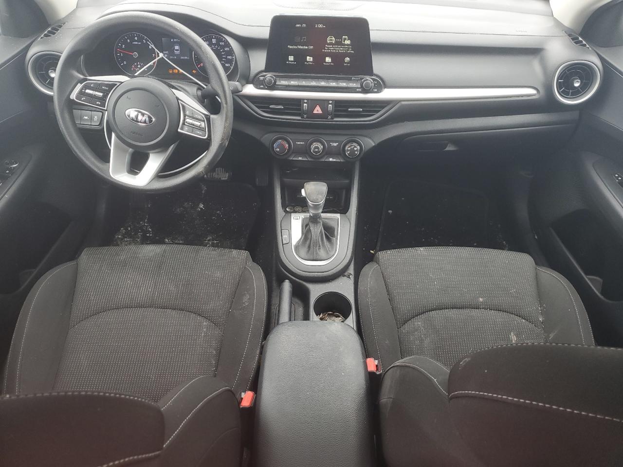 2021 Kia Forte - Image 8