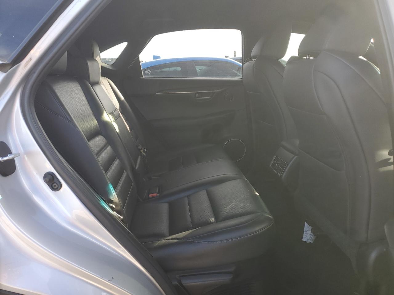 2017 Lexus NX - Image 11