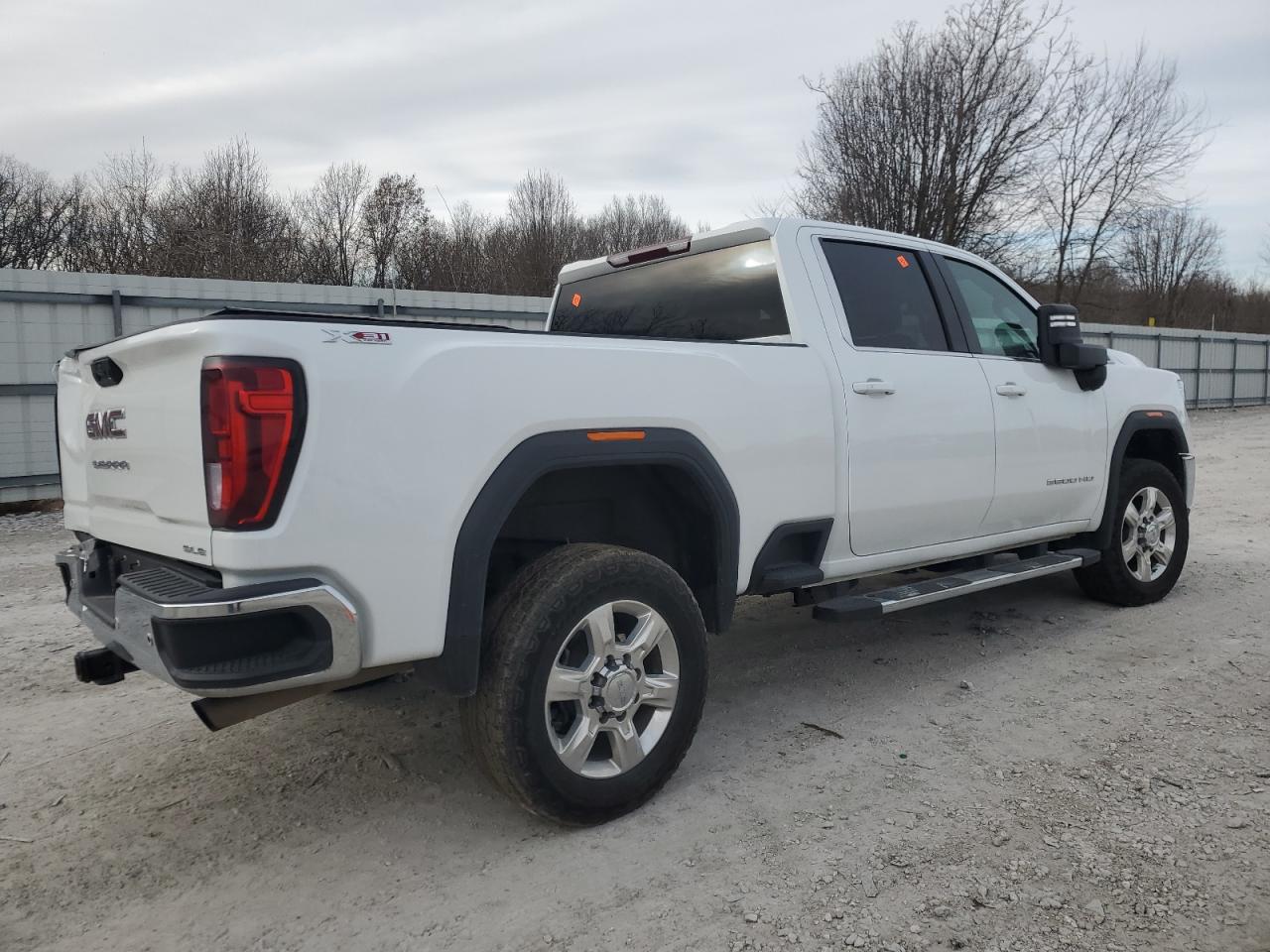 2021 GMC Sierra - Image 3