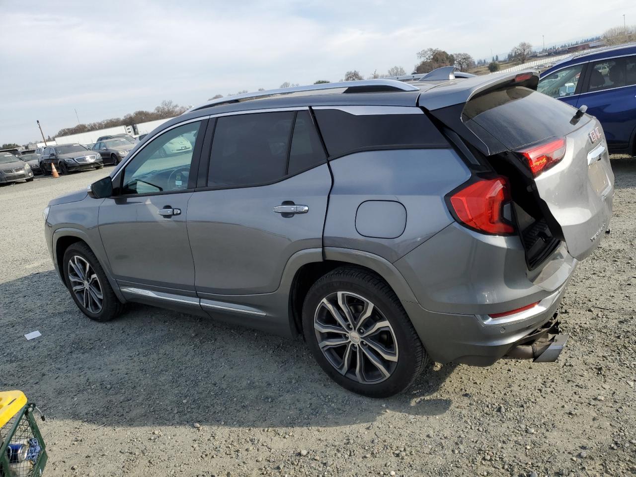2018 GMC Terrain - Image 2