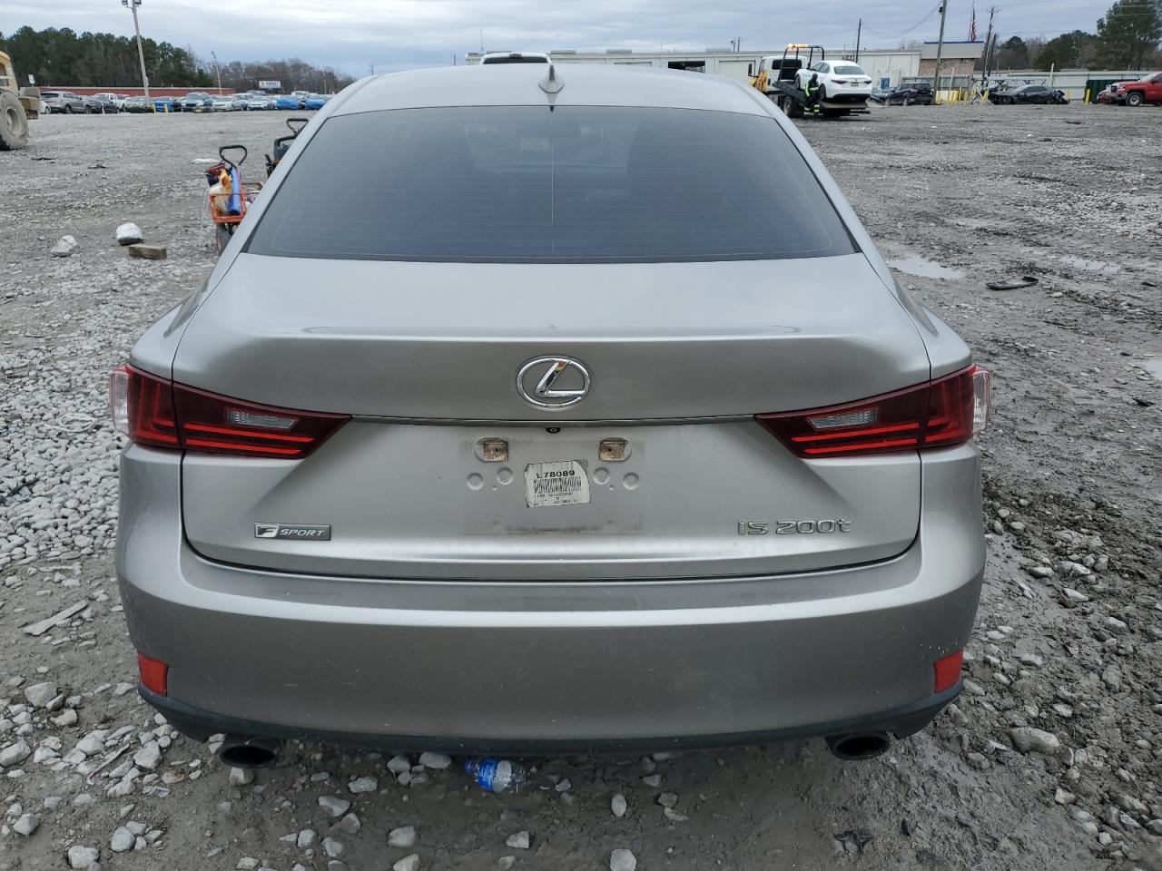 2016 Lexus IS - Image 6