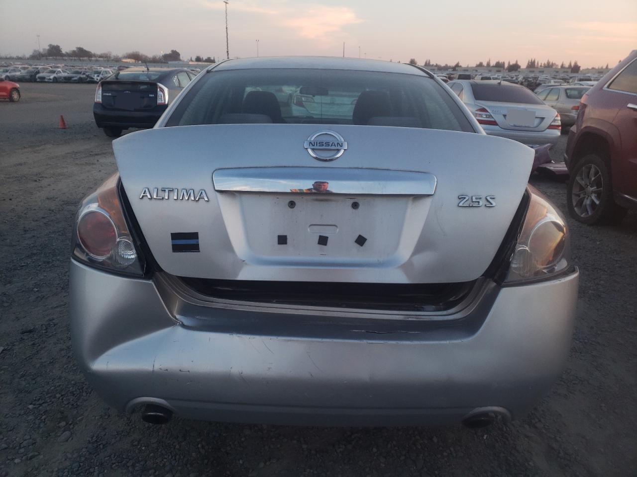 2010 Nissan Altima - Image 6
