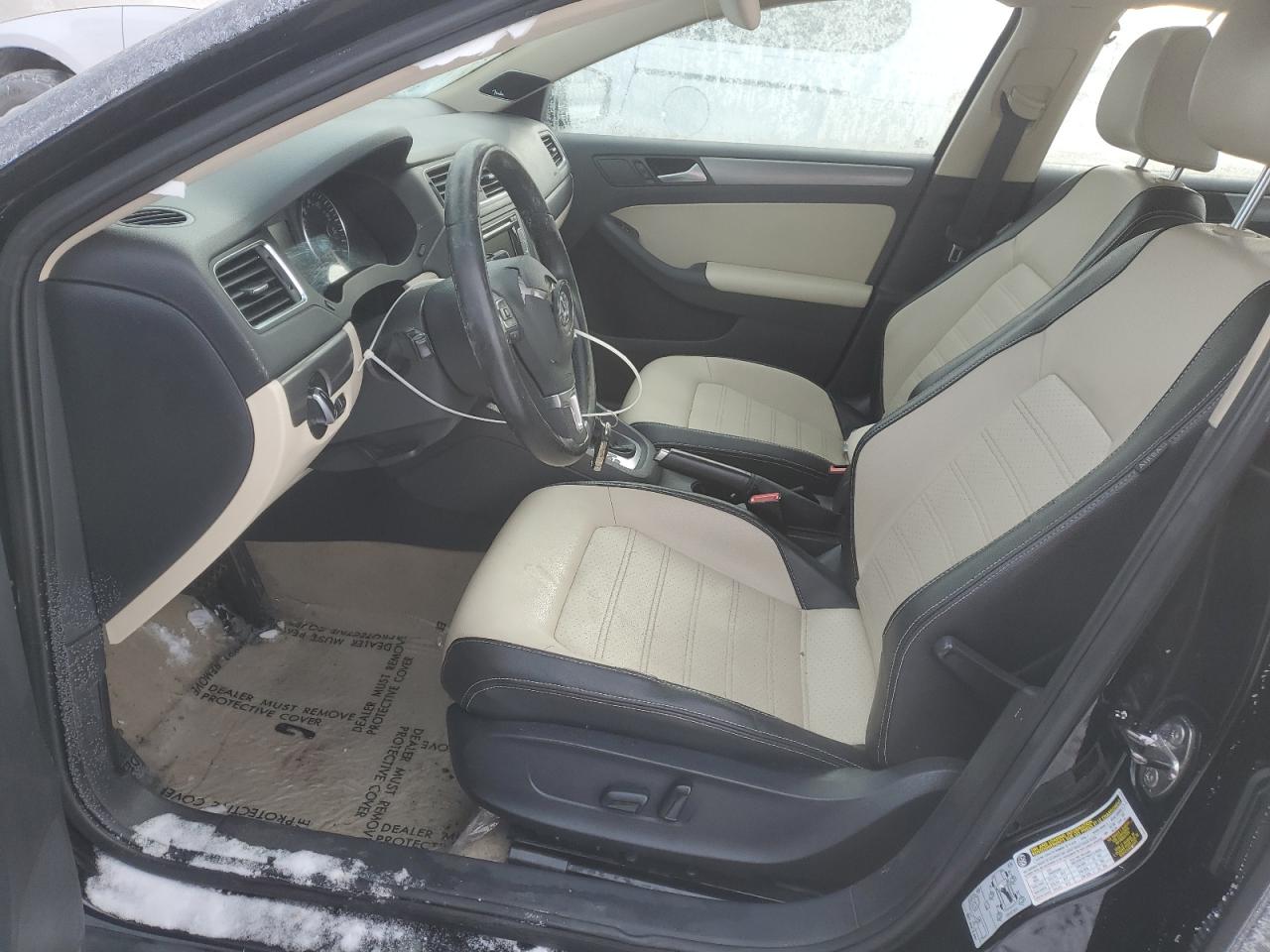 2014 Volkswagen Jetta - Image 7