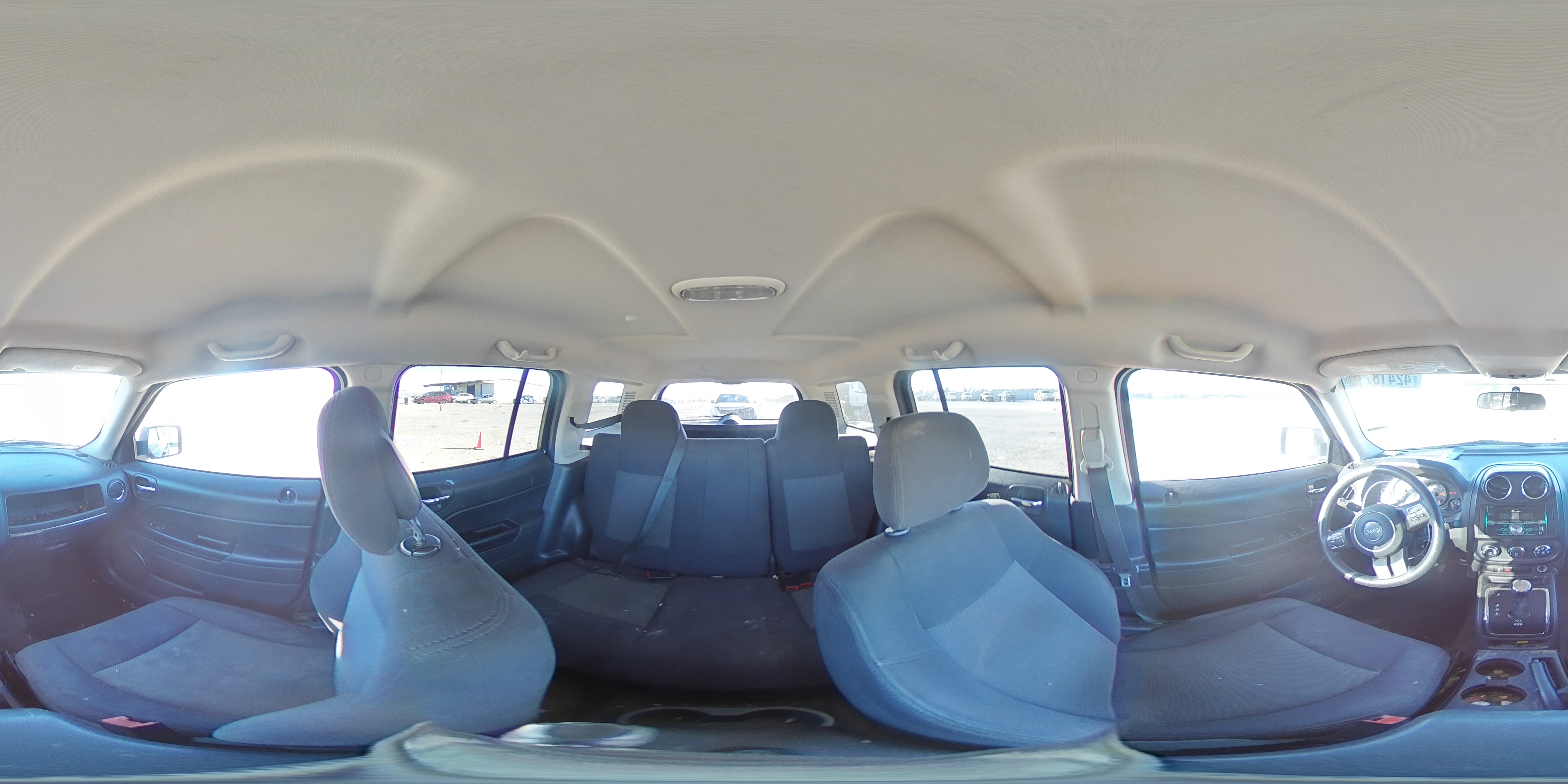 2015 Jeep Liberty (Patriot) - Image 14