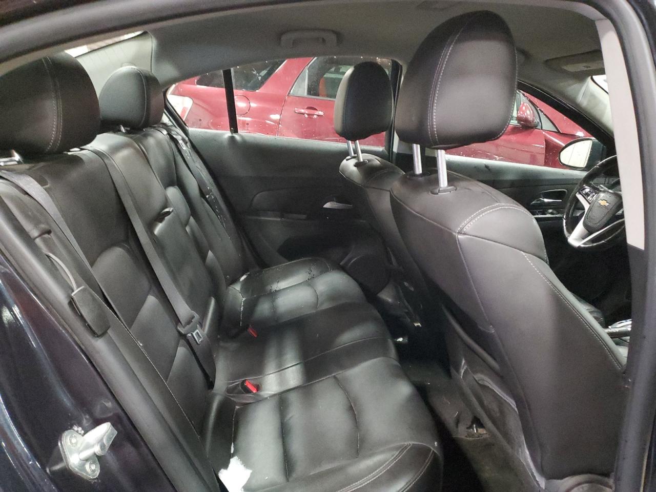 2014 Chevrolet Cruze - Image 10