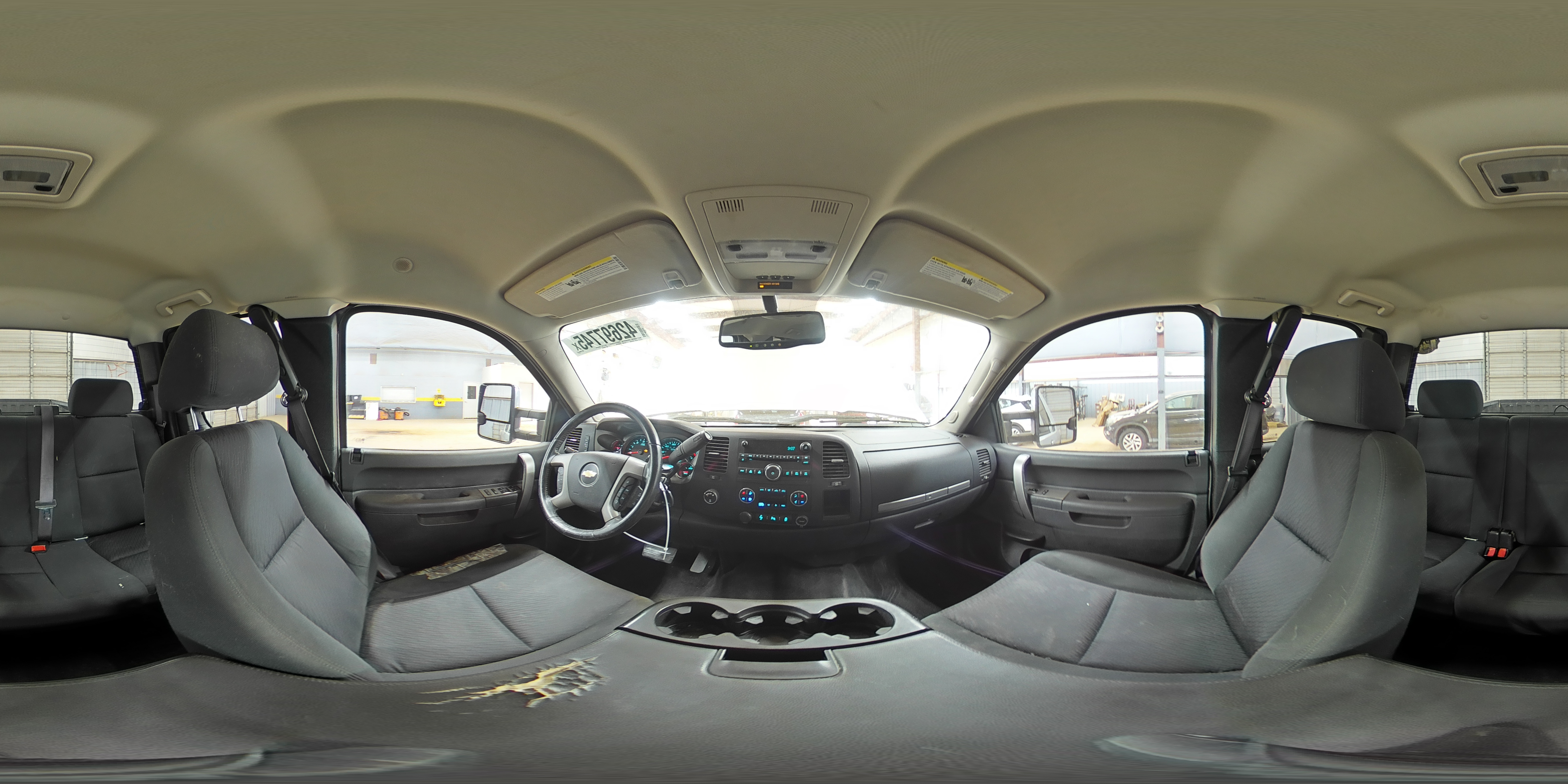 2013 Chevrolet Silverado - Image 12