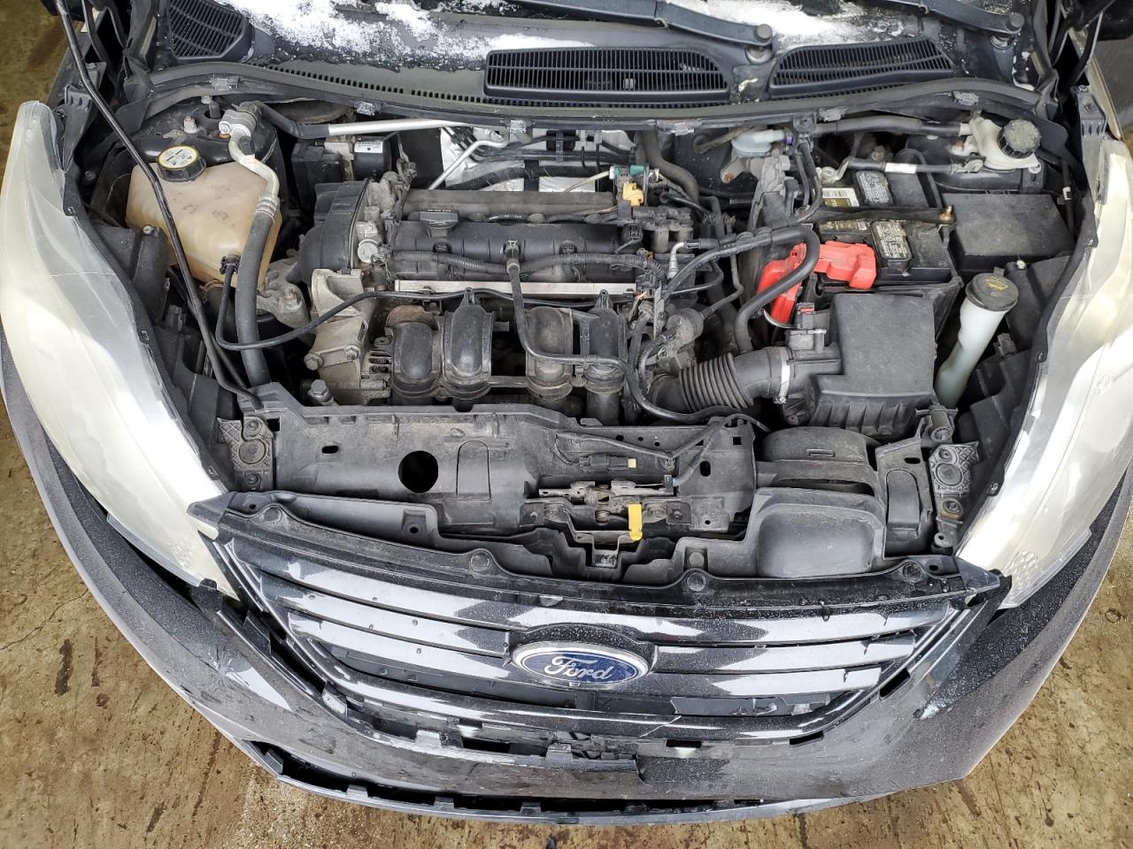 2013 Ford Fiesta - Image 11