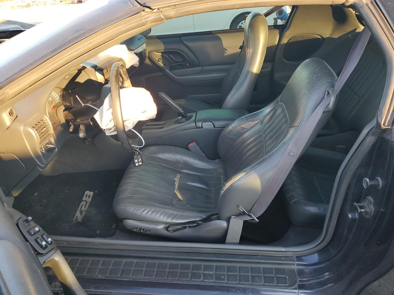 1999 Chevrolet Camaro - Image 7