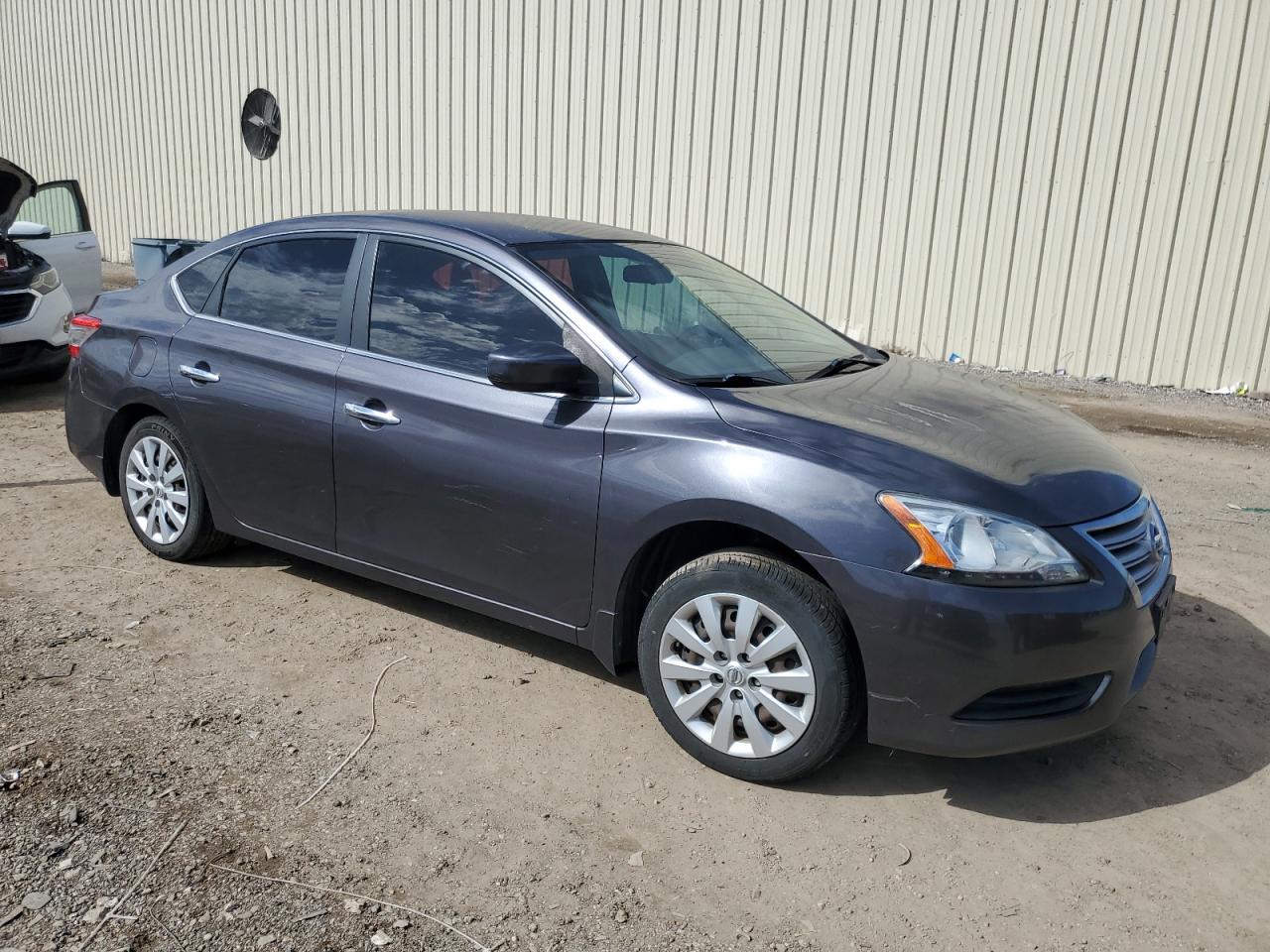 2015 Nissan Sentra - Image 4