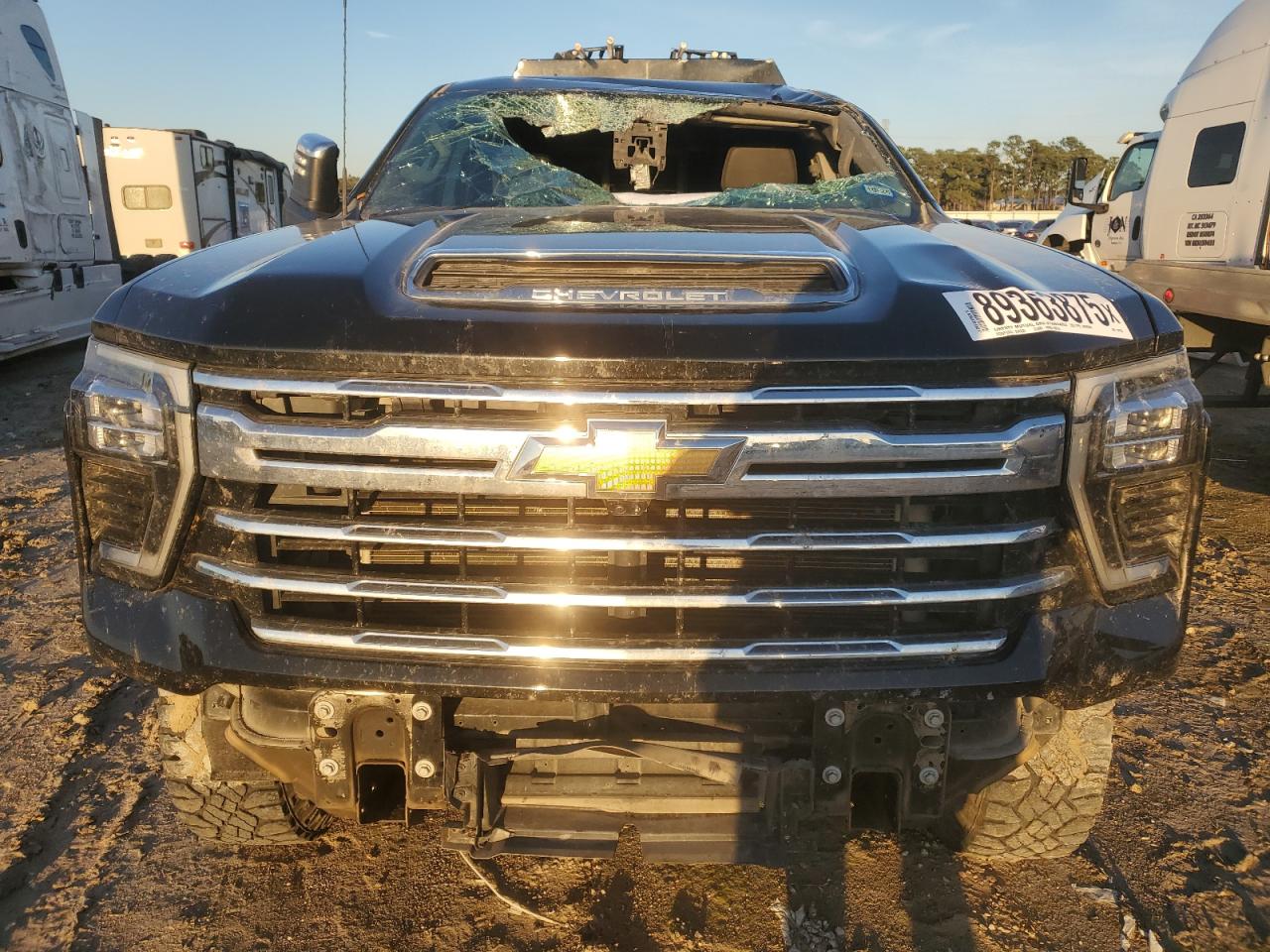 2024 Chevrolet Silverado - Image 5