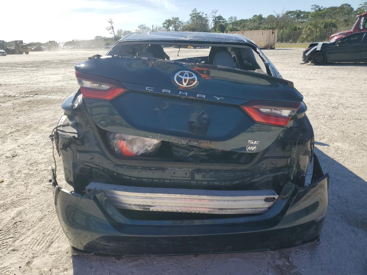 2021 Toyota Camry - Image 6