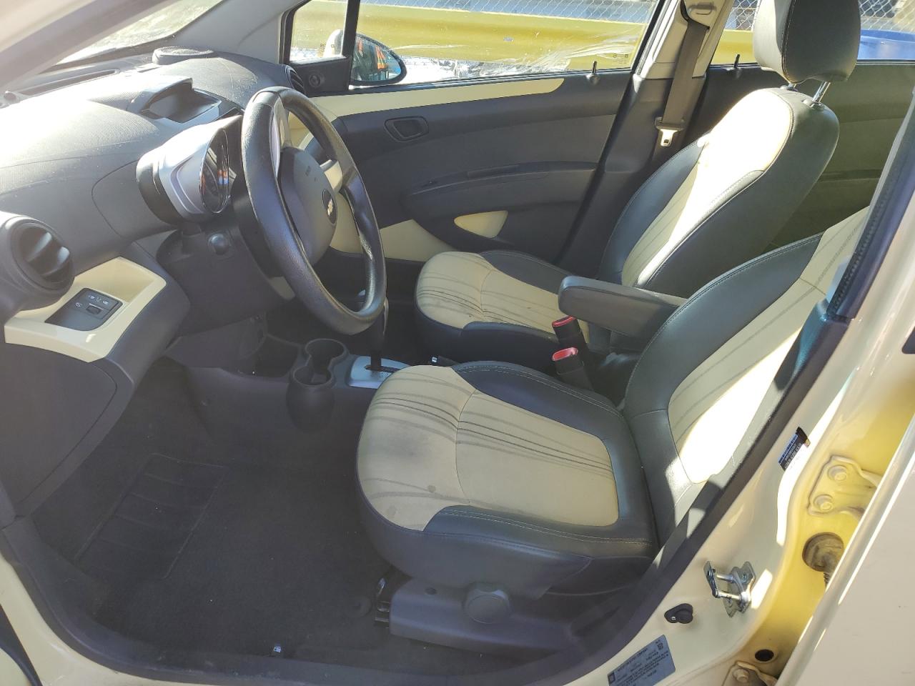 2014 Chevrolet Spark - Image 7