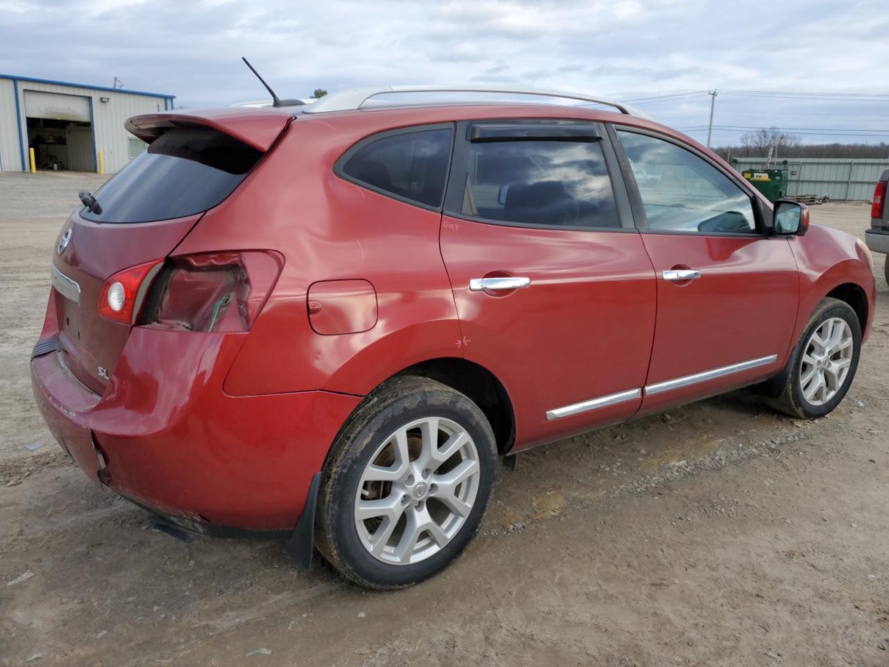2013 Nissan Rogue - Image 3