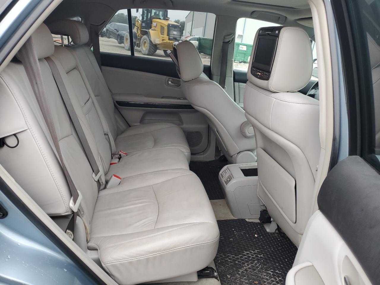 2009 Lexus RX - Image 11