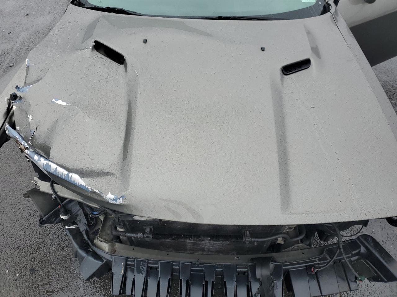 2010 Dodge Challenger - Image 11
