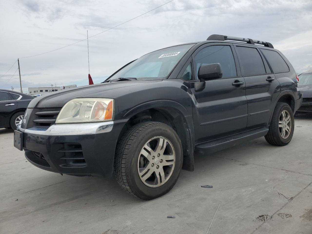 2004 Mitsubishi Endeavor - Image 1