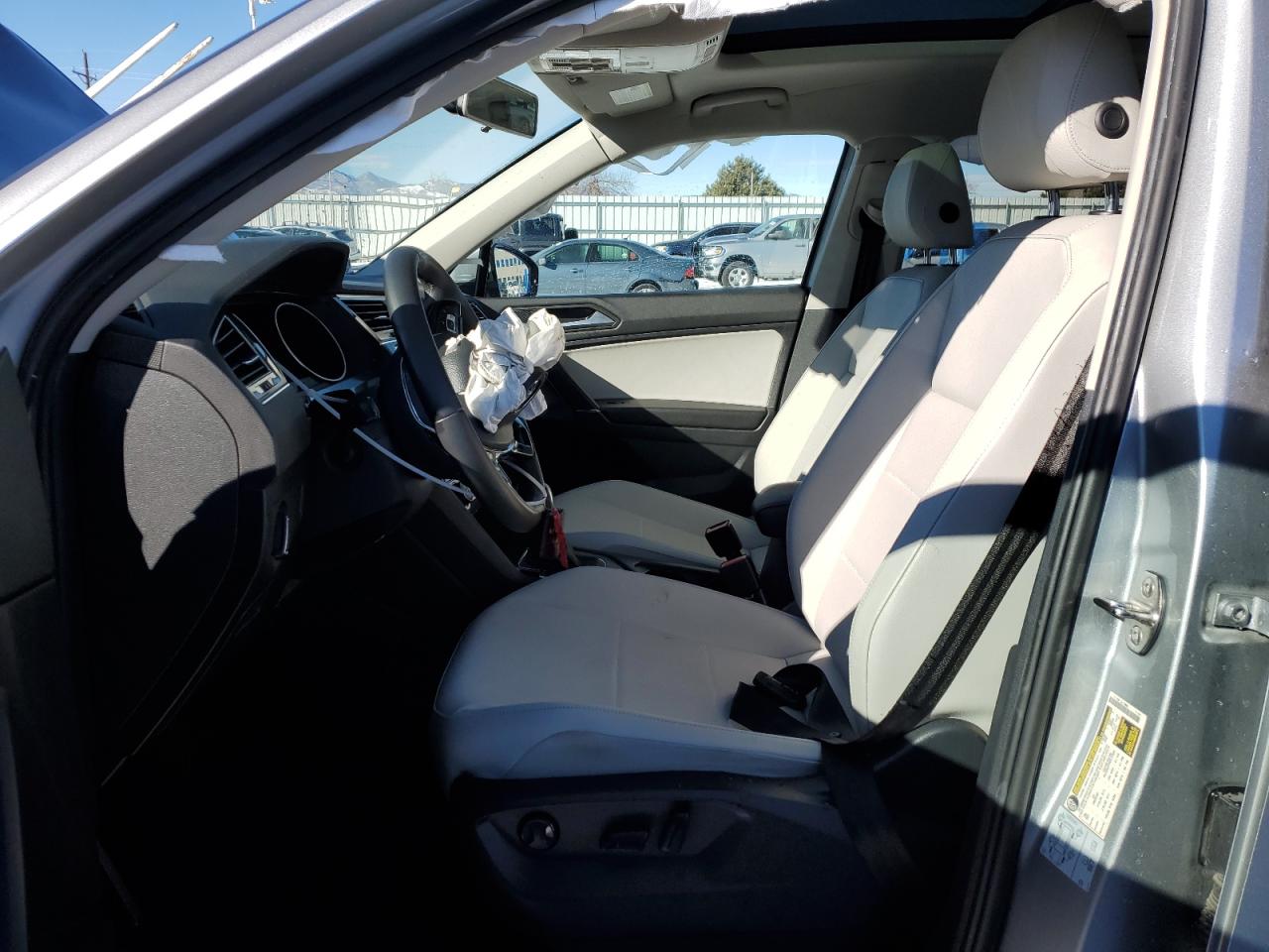 2020 Volkswagen Tiguan - Image 7