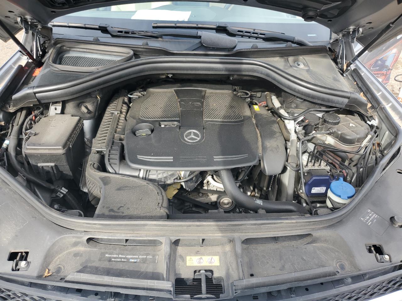2016 Mercedes-Benz GLE - Image 12