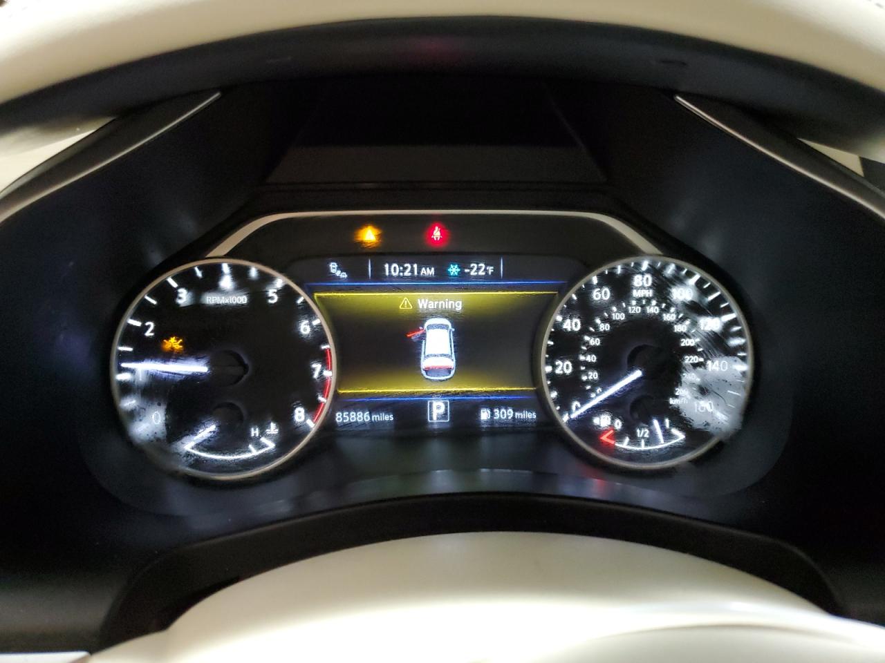 2018 Nissan Murano - Image 9