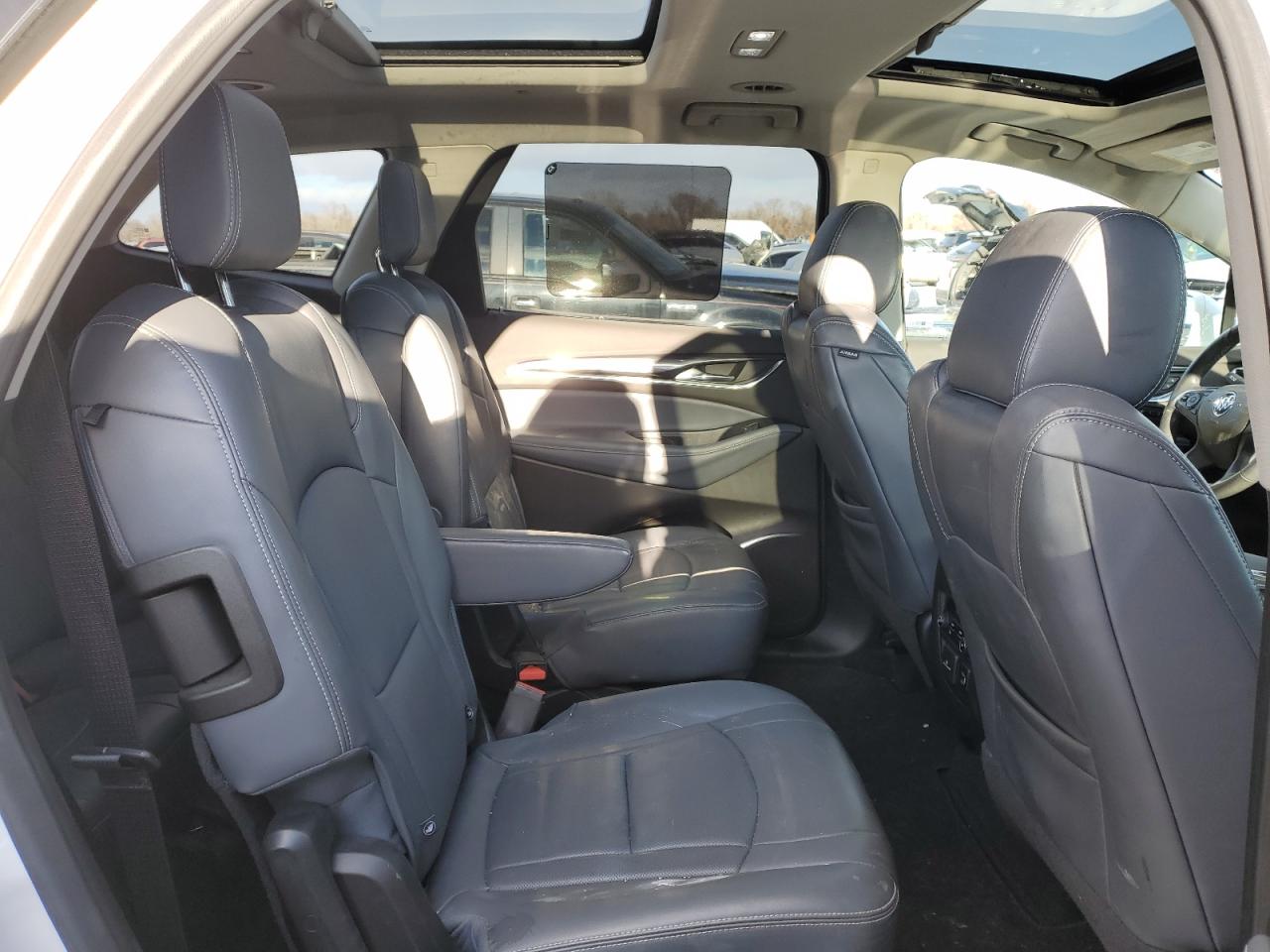 2018 Buick Enclave - Image 11