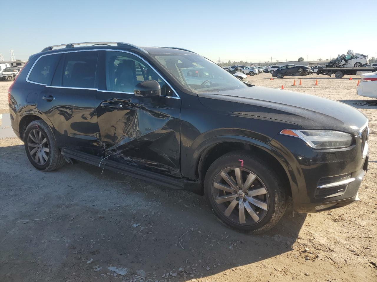 2016 Volvo XC90 - Image 4