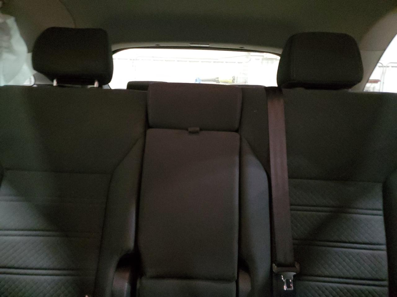 2016 Kia Sorento - Image 10