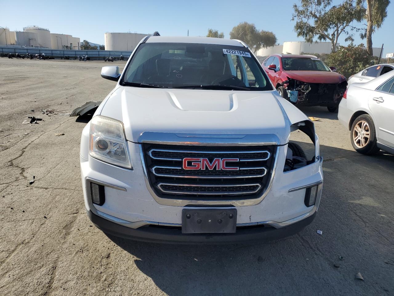 2017 GMC Terrain - Image 5
