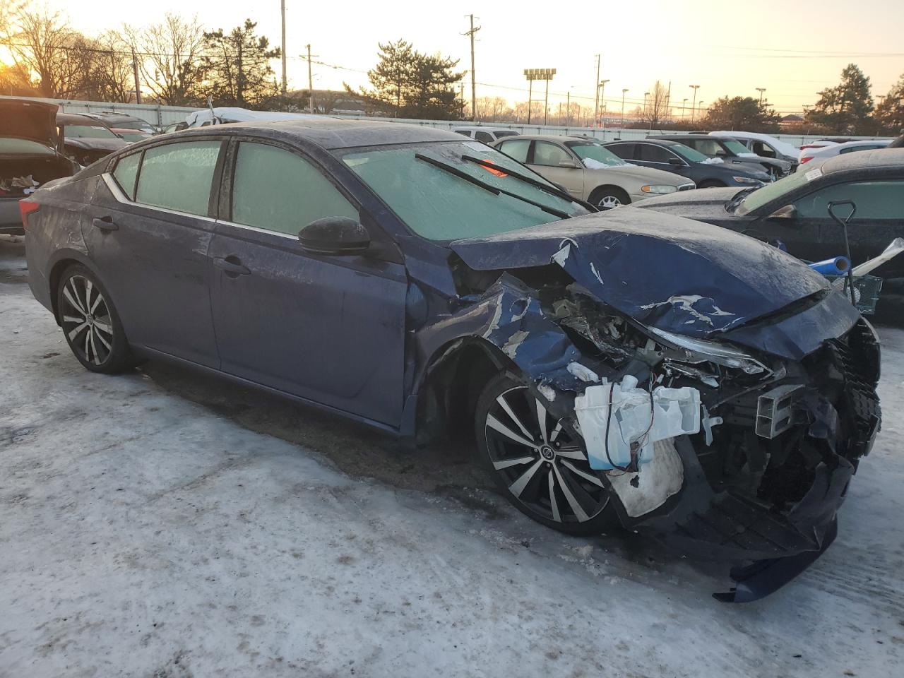 2021 Nissan Altima - Image 4