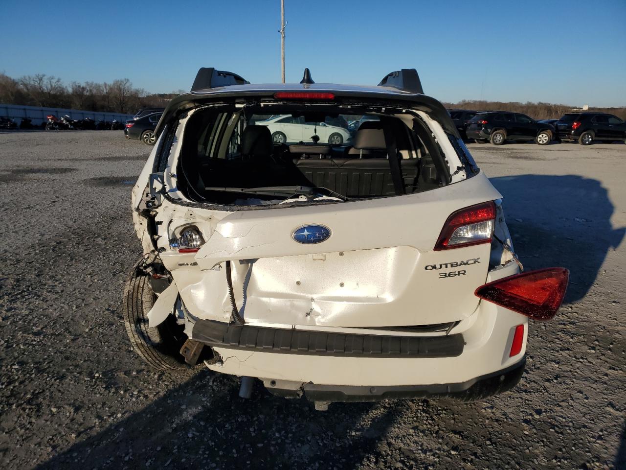 2017 Subaru Outback - Image 6