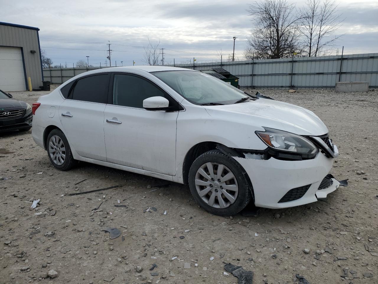 2016 Nissan Sentra - Image 4