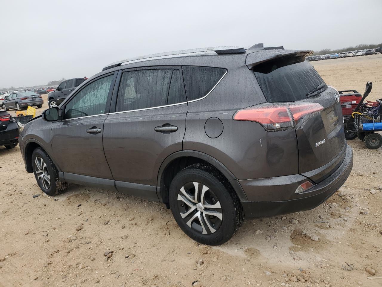 2018 Toyota RAV 4 - Image 2