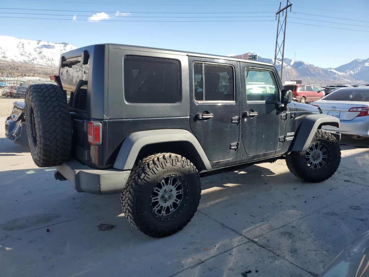 2010 Jeep Wrangler - Image 3