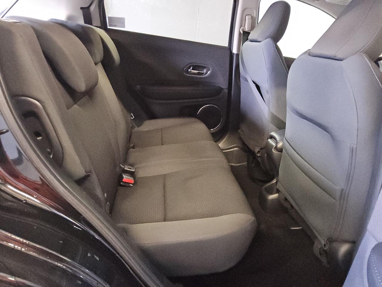 2021 Honda HR-V - Image 11