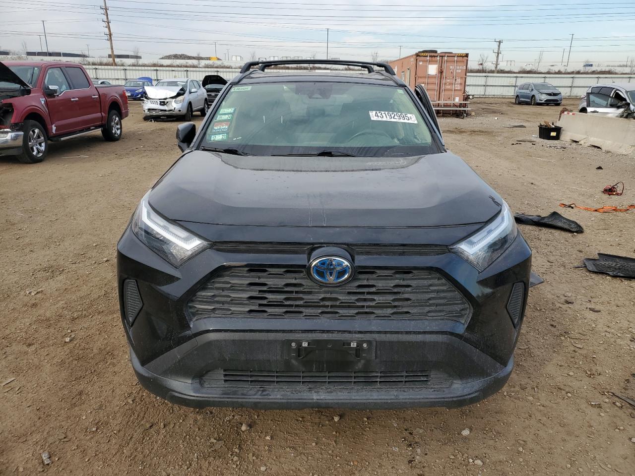 2022 Toyota RAV 4 - Image 5