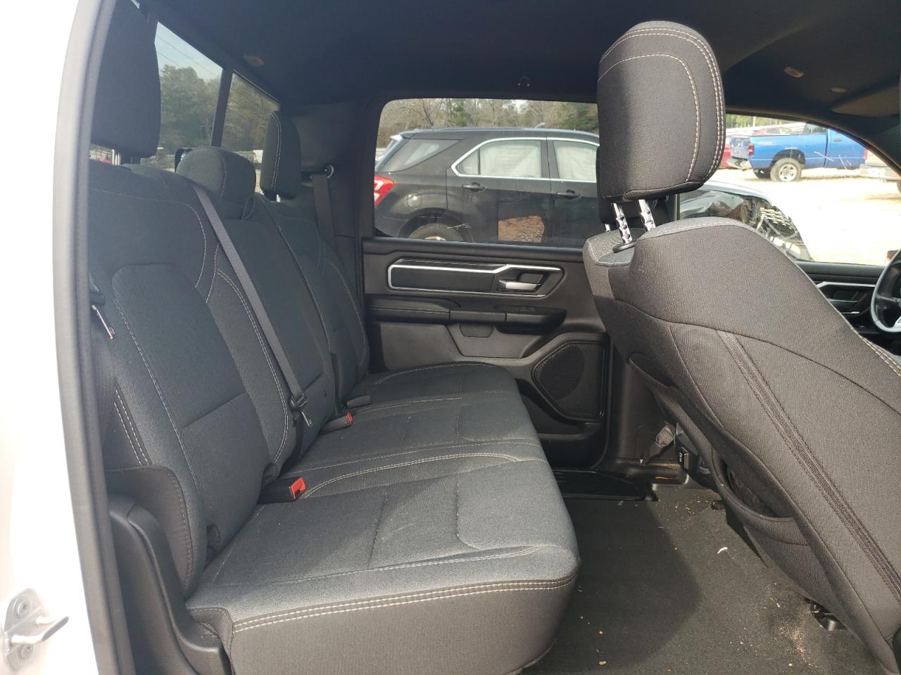 2022 RAM 1500 - Image 10