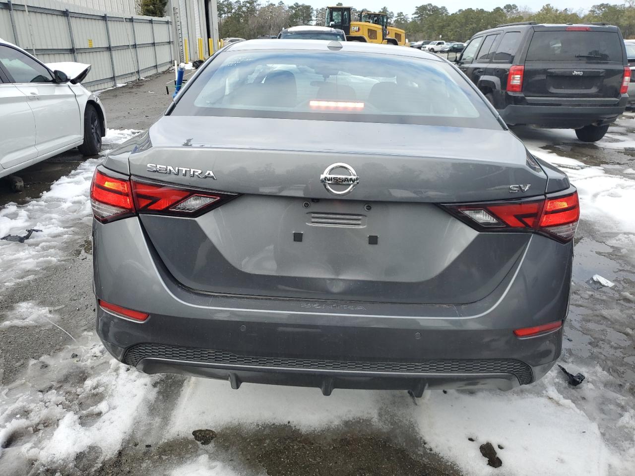 2022 Nissan Sentra - Image 6