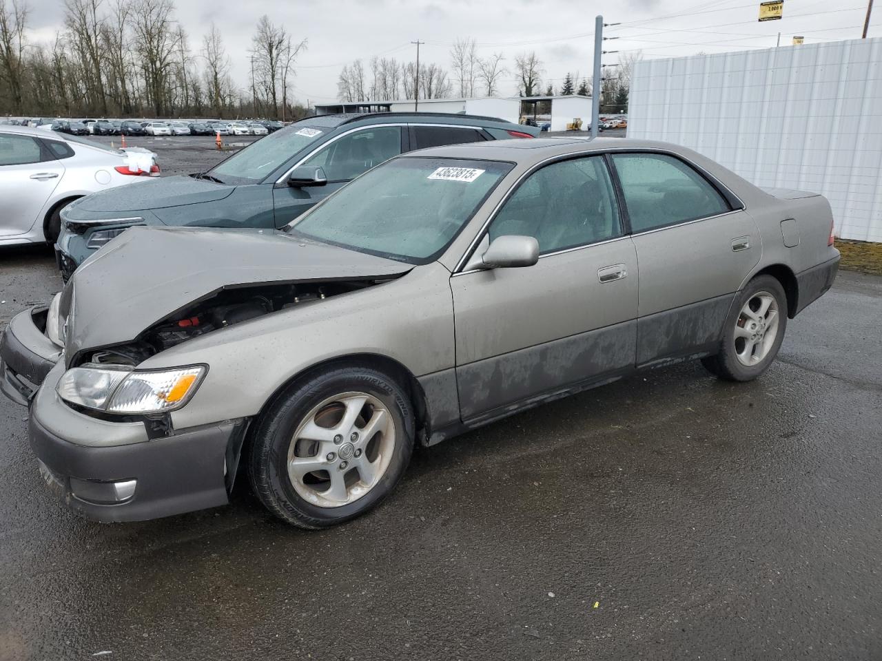 2000 Lexus ES - Image 1