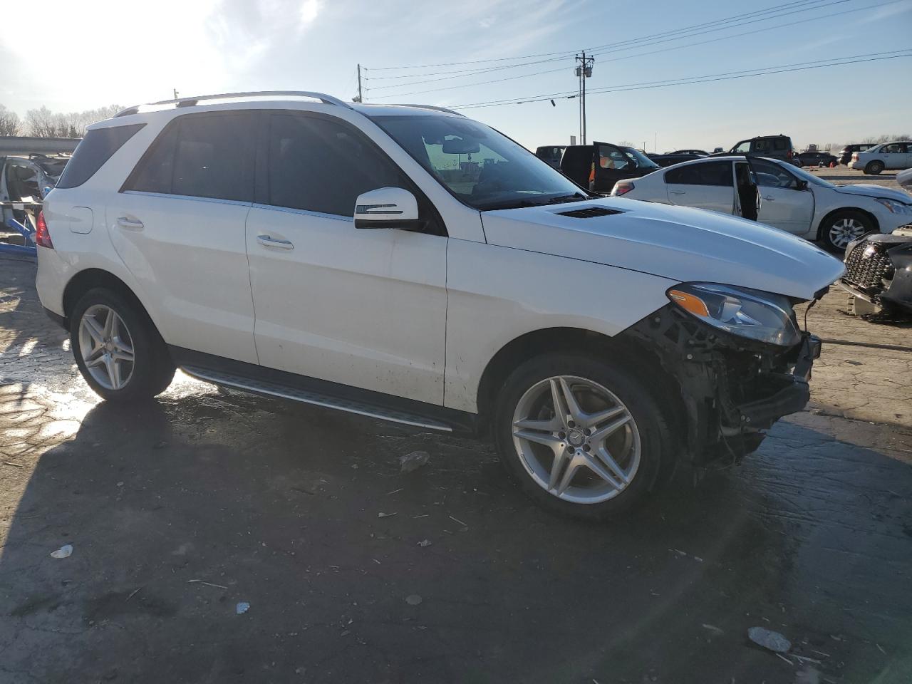2017 Mercedes-Benz GLE - Image 4