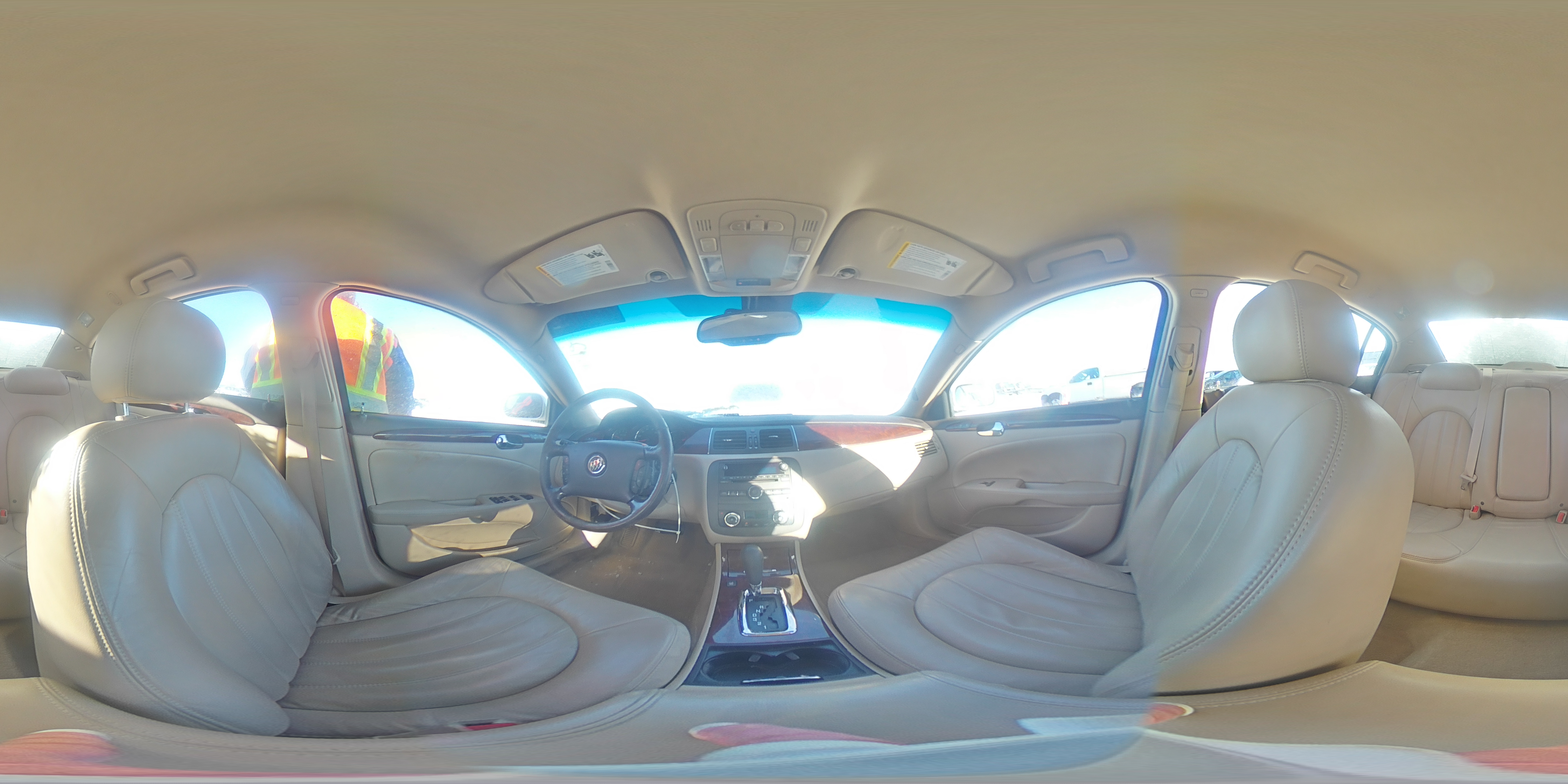 2007 Buick Lucerne - Image 13