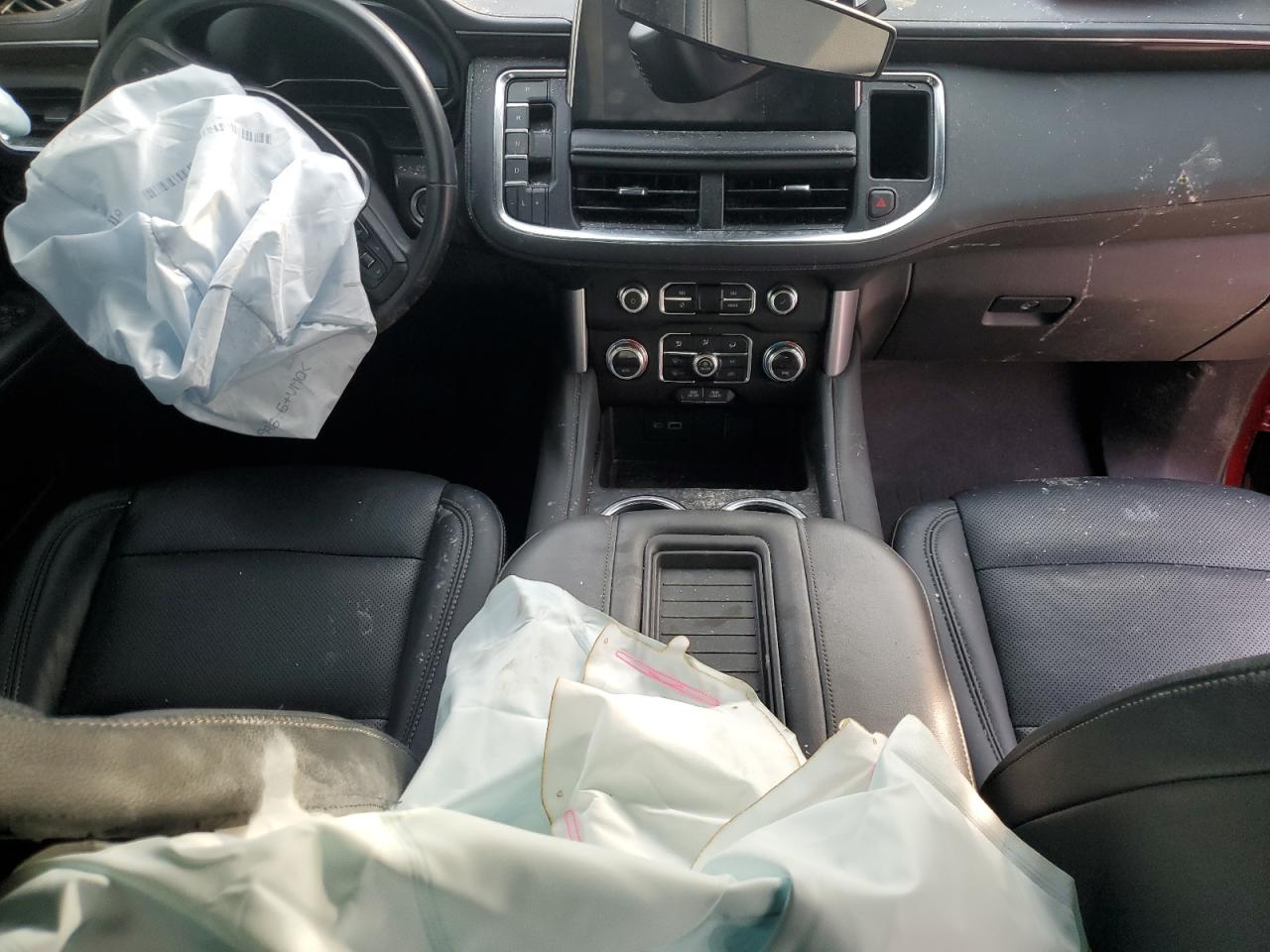 2022 GMC Yukon - Image 8