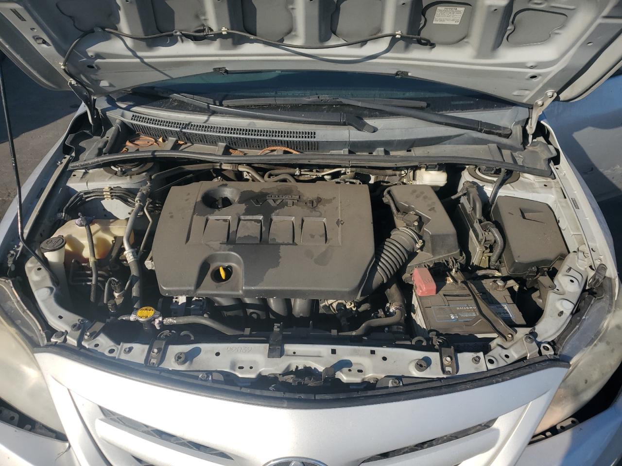 2011 Toyota Corolla - Image 11