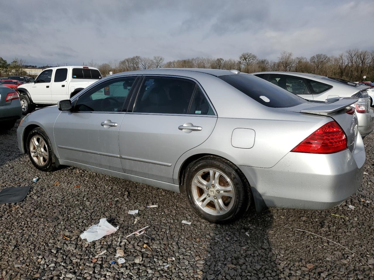 2007 Honda Accord - Image 2